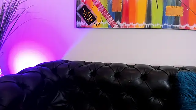 Ally Bu online show from 04/17/26, 08:34