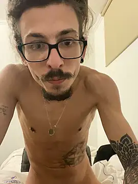 younghotcook online show from 03/28/26, 03:06