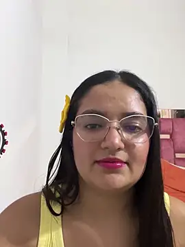 Snapshot of Alix_Phone chatting on 04/11/26, 06:40 Alix Phone online show from 04/11/26, 06:40