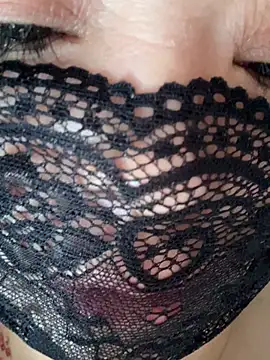 xiaxia-2026 online show from 04/22/26, 02:58
