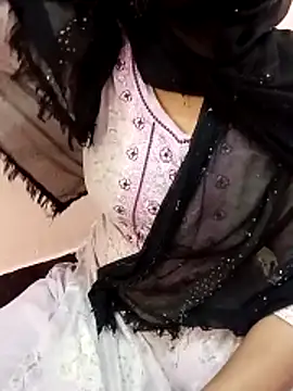 Snapshot of Miss_Noor__ chatting on 04/06/26, 06:36 Miss Noor online show from 04/06/26, 06:36