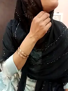 Snapshot of Miss_Noor__ chatting on 05/15/26, 08:21 Miss Noor online show from 05/15/26, 08:21