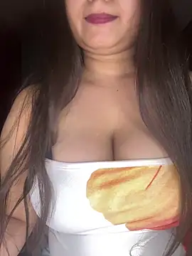 Snapshot of Sexy_aashi_Zx chatting on 04/11/26, 10:25 Sexy aashi Zx online show from 04/11/26, 10:25