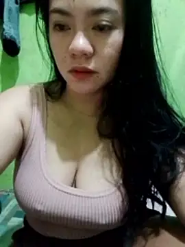 Snapshot of sweety_honey27 chatting on 04/23/26, 06:43 sweety honey27 online show from 04/23/26, 06:43