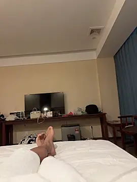 tanhualang001 online show from 04/07/26, 11:26