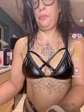 IvyBelleMilf online show from 06/17/26, 02:58