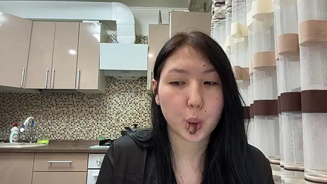 Snapshot of Ameliya_kim chatting on 04/15/26, 09:04 Ameliya kim online show from 04/15/26, 09:04