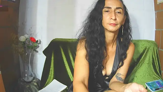 Snapshot of SamanttaLopez chatting on 05/21/26, 11:56 SamanttaLopez online show from 05/21/26, 11:56