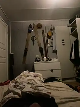 sprutsug online show from 04/11/26, 11:09