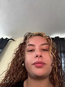 Amber-fire online show from 04/26/26, 05:10