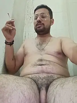 Snapshot of herochoclateboy chatting on 05/14/26, 04:14 herochoclateboy online show from 05/14/26, 04:14