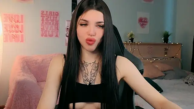 molly rettyy online show from 05/10/26, 04:28