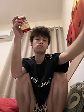 sexyboy-3525 online show from 05/12/26, 04:31