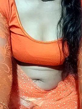 Snapshot of riyaa_sexyy chatting on 05/11/26, 06:52 riyaa sexyy online show from 05/11/26, 06:52