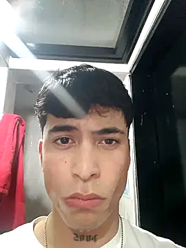 Snapshot of nico_herrera__ chatting on 04/07/26, 02:34 nico herrera online show from 04/07/26, 02:34