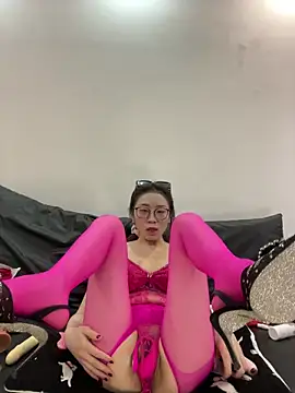 meimeibuguai online show from 05/11/26, 04:04
