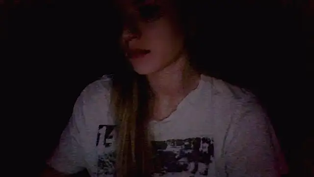 Alisa Swan  online show from 04/01/26, 06:49