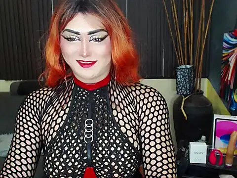 HugexMsLovelyxCock online show from 05/24/26, 04:12