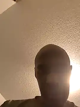 Bulgemaster001 online show from 03/29/26, 08:20