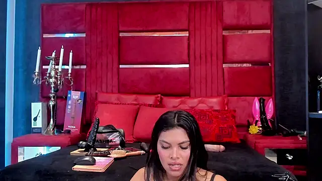 Marcebetancurt online show from 05/15/26, 08:05