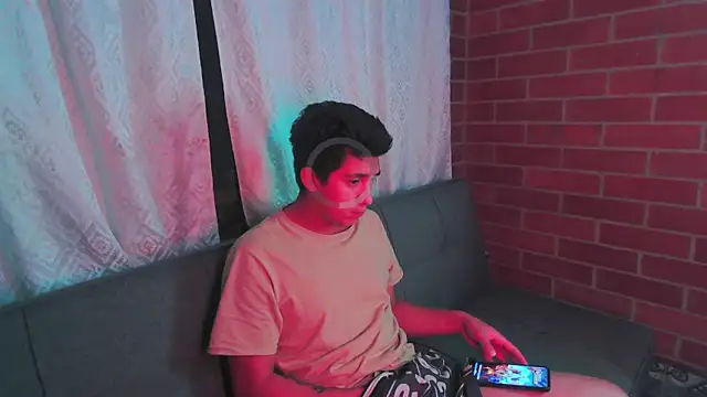 ethann2  online show from 04/03/26, 03:59