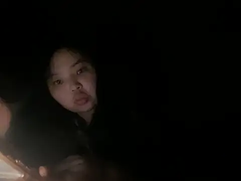 ronacutie online show from 03/31/26, 07:47