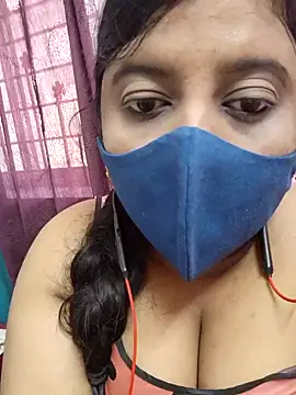 Snapshot of Tami-sonia chatting on 03/31/26, 06:14 Tami-sonia online show from 03/31/26, 06:14