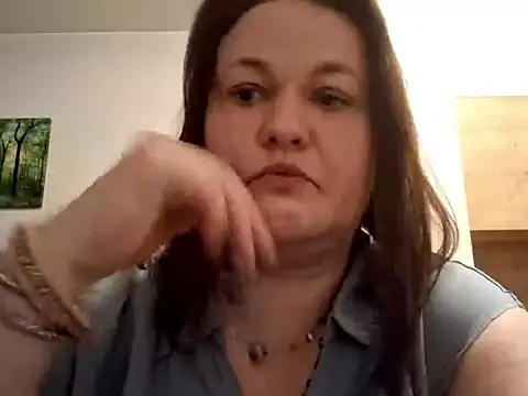 OpheliaMilf online show from 04/10/26, 07:40