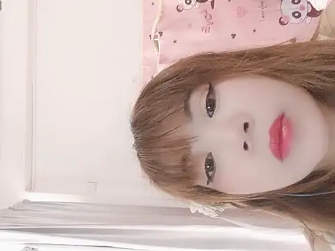 Snapshot of H-Maya chatting on 04/14/26, 03:12 H-Maya online show from 04/14/26, 03:12