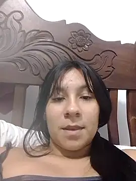 Snapshot of karo_cute chatting on 06/26/26, 04:06 karo cute online show from 06/26/26, 04:06