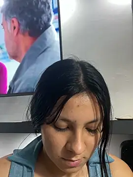 Snapshot of karo_cute chatting on 07/17/26, 10:47 karo cute online show from 07/17/26, 10:47