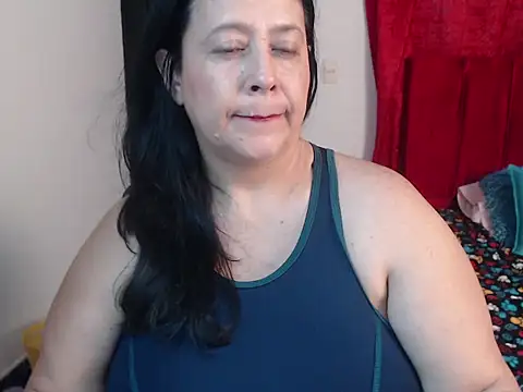 carlareyesk977 online show from 05/25/26, 11:55