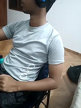 letsplaygame online show from 04/11/26, 01:48
