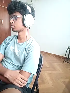 letsplaygame online show from 05/02/26, 04:28