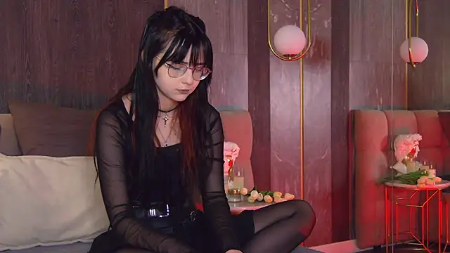 AmyRivers online show from 04/20/26, 05:37