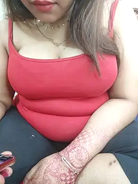 Snapshot of Your_Mommy_003 chatting on 04/07/26, 10:42 Your Mommy 003 online show from 04/07/26, 10:42