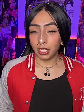 Snapshot of Sky__420 chatting on 04/01/26, 12:44 Sky 420 online show from 04/01/26, 12:44