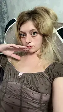 AkinaHaruko online show from 04/27/26, 04:43