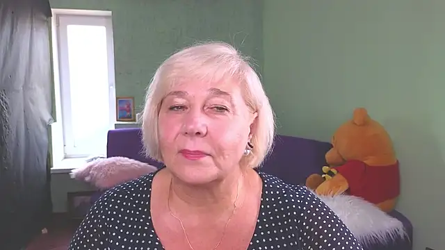 Snapshot of Milane_Milky chatting on 06/14/26, 06:15 Milane Milky online show from 06/14/26, 06:15