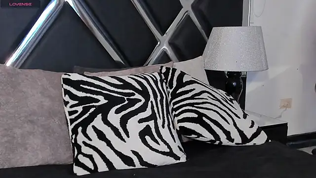 MiikeOthon online show from 07/11/26, 08:55