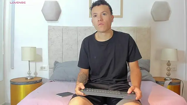  blowsex  online show from 04/07/26, 01:11