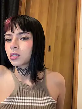 Snapshot of Babeel_ chatting on 06/04/26, 02:06 Babeel online show from 06/04/26, 02:06