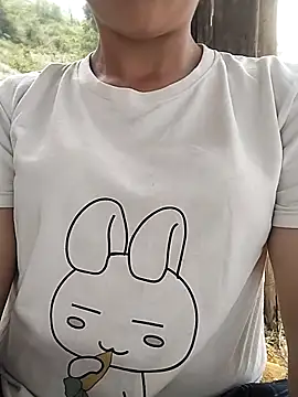 Snapshot of Lisa-aa chatting on 04/15/26, 05:36 Lisa-aa online show from 04/15/26, 05:36