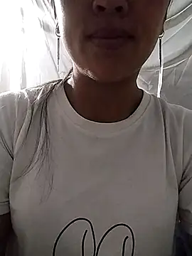 Snapshot of Lisa-aa chatting on 04/16/26, 10:34 Lisa-aa online show from 04/16/26, 10:34