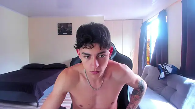 Luke Chill online show from 04/07/26, 03:12