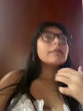 SamanthaColen  online show from 05/11/26, 09:12
