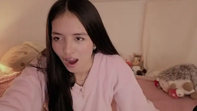 Snapshot of AMELIEEEX chatting on 04/07/26, 04:46 AMELIEEEX online show from 04/07/26, 04:46