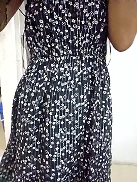 unique sexy11 online show from 04/06/26, 09:43