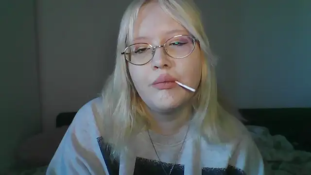 Elayne Sweet online show from 04/26/26, 06:11