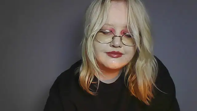 Snapshot of Elayne_Sweet chatting on 06/29/26, 10:15 Elayne Sweet online show from 06/29/26, 10:15